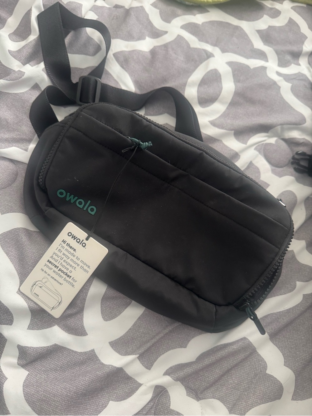 Owala Black Crossbody Bag - Minimal Everyday Sling